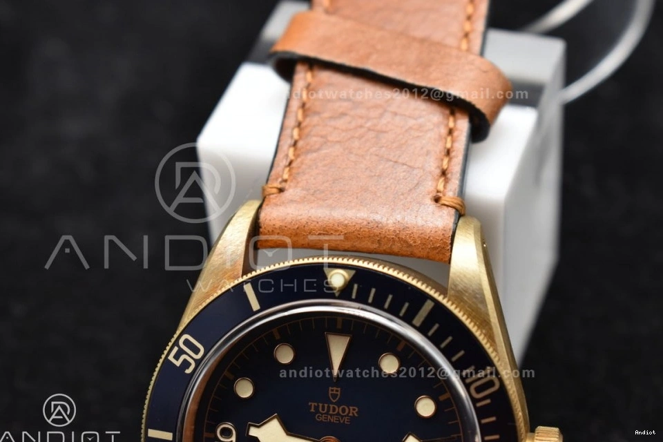 Leather Black 1:1 V3 Nato Bay Blue Strap) Bronze Brown (Free A2824 Aged on Heritage XF Edition Best Strap 0204